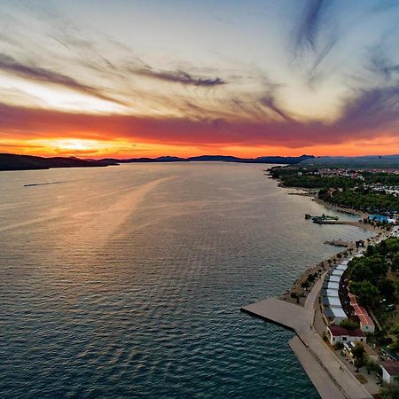 Amadria Park Deluxe Mobile Home Sibenik Exterior photo