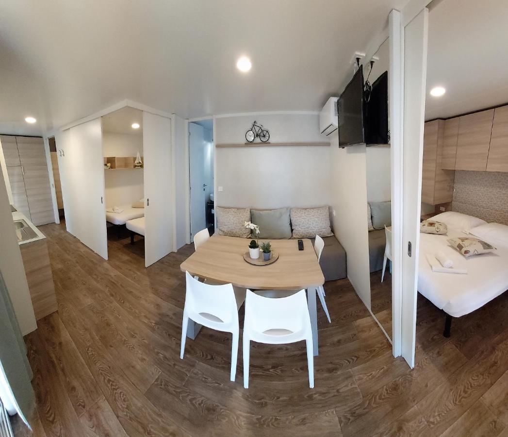 Amadria Park Deluxe Mobile Home Sibenik Exterior photo