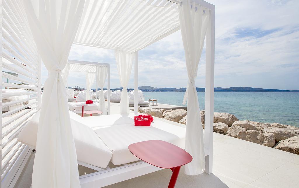 Amadria Park Deluxe Mobile Home Sibenik Exterior photo